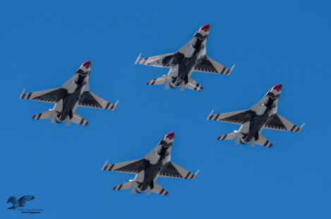 Underside View (USAF Thunderbirds)