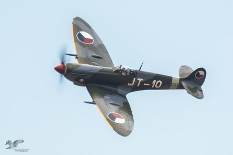 Spitfire (Abbotsford Airshow)